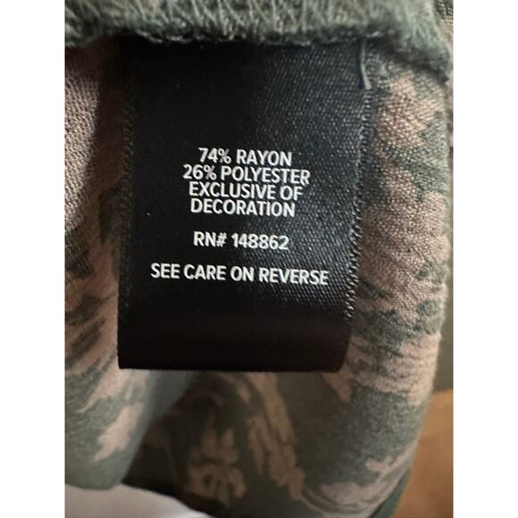 Torrid Women’s Plus Size 5X Green Floral Boho Peasant Blouse Long Sleeve - Picture 5 of 7